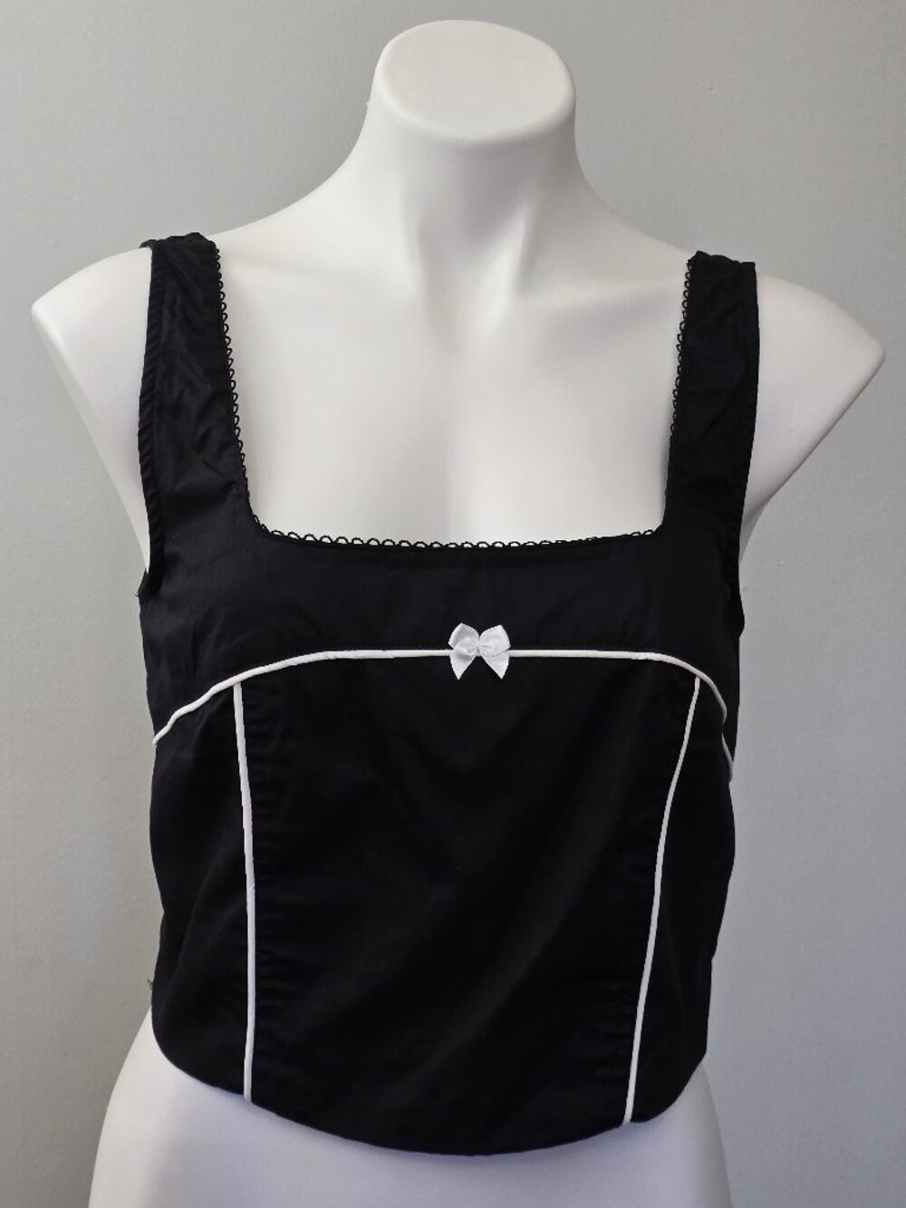 NWT Forever 21 Black Corset Cropped Bow Top – Coquette Style, Size Medium